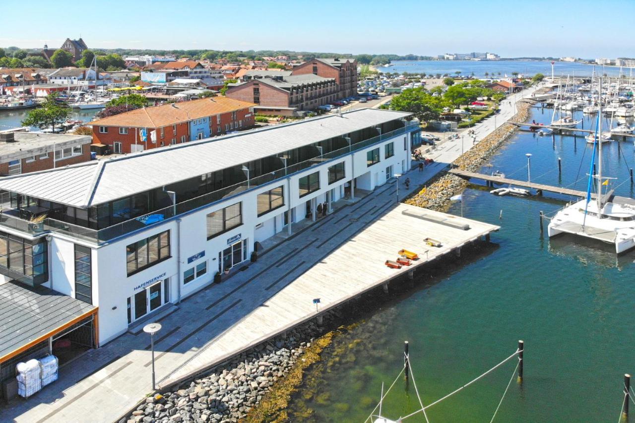 Captain'S Home Heiligenhafen Kültér fotó